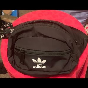 Adidas fanny pack